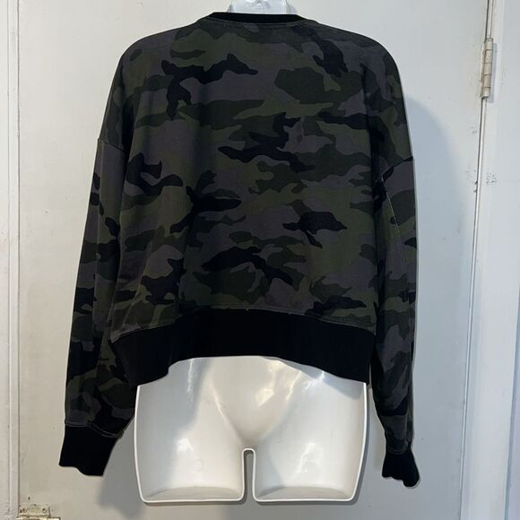 NIKE DRI FIT Get Fit Camo Crop Sweater-M - Picture 5 of 9
